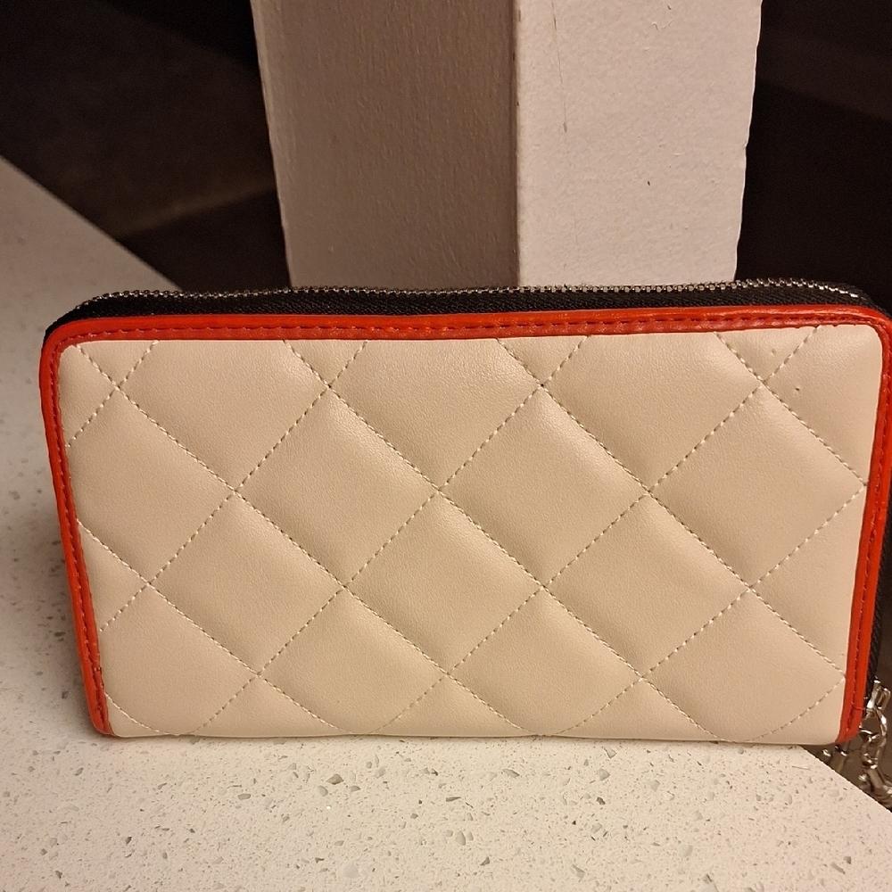 Betsey Johnson Cream Quilted Wristlet with Red Trim - Picture 5 of 5